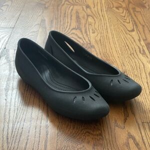 Crocs Womens Kadee Ballet Flats Size 9 US Black Slip On Shoes Comfort